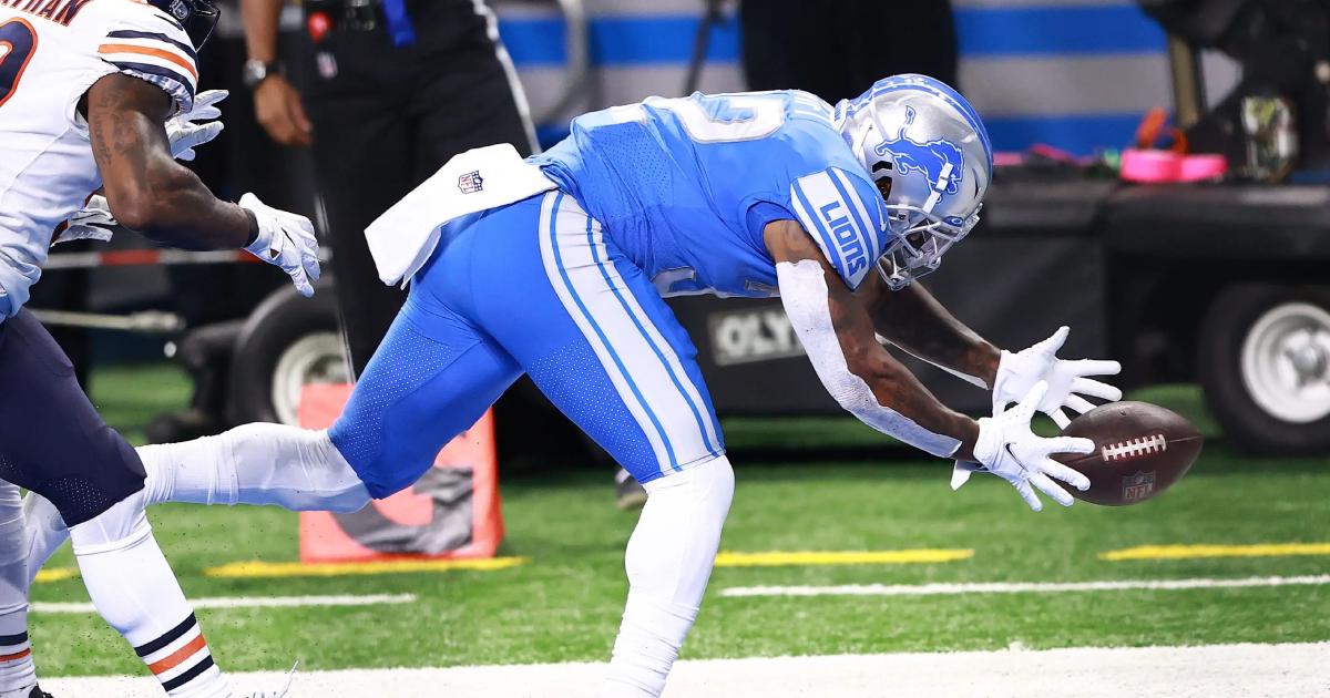 Swift, Lions drop the ball; Bears catch a break